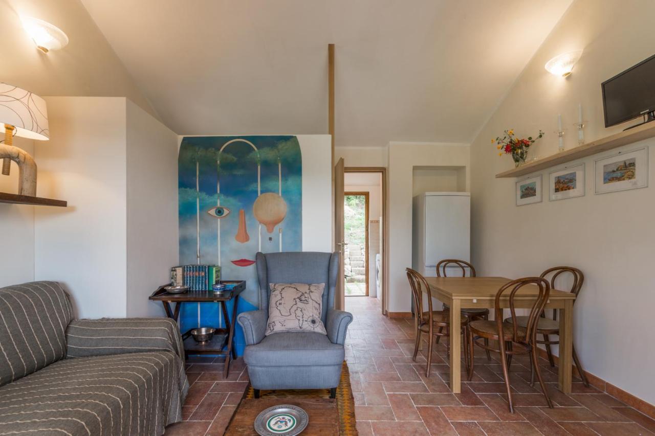 Agriturismo Fontenuova サトゥルニア エクステリア 写真