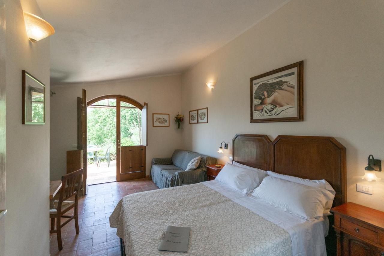Agriturismo Fontenuova サトゥルニア エクステリア 写真